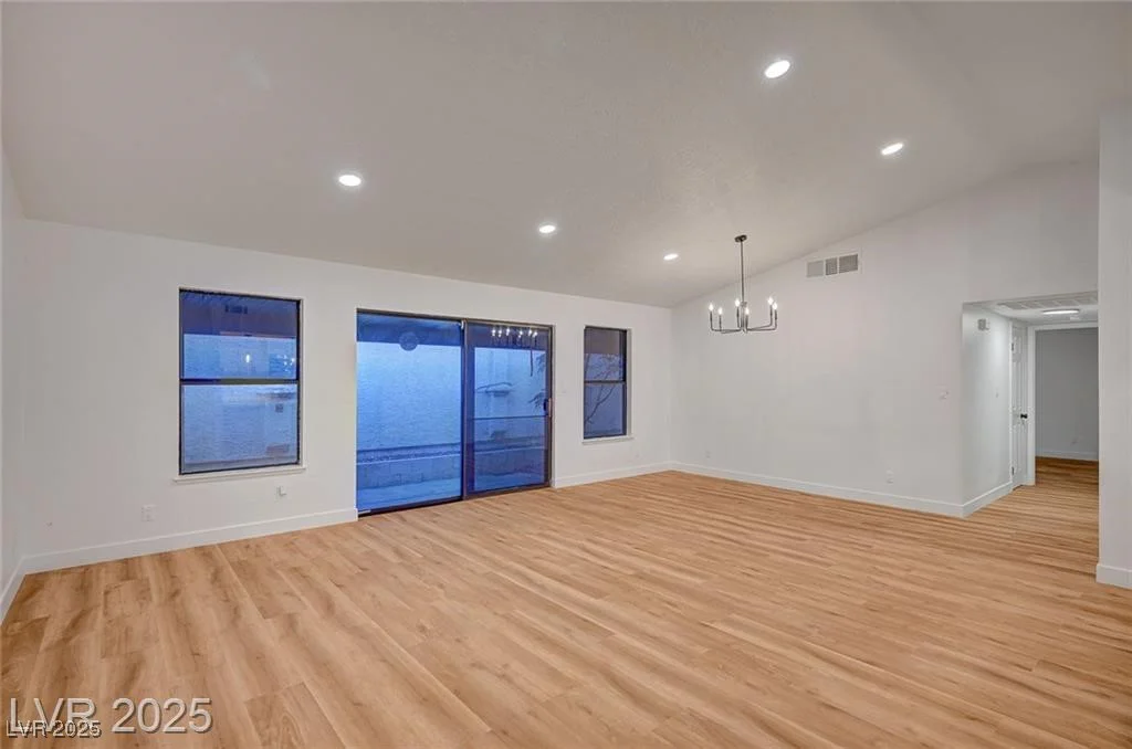 8412 Mulcahy, Las Vegas, NV 89145