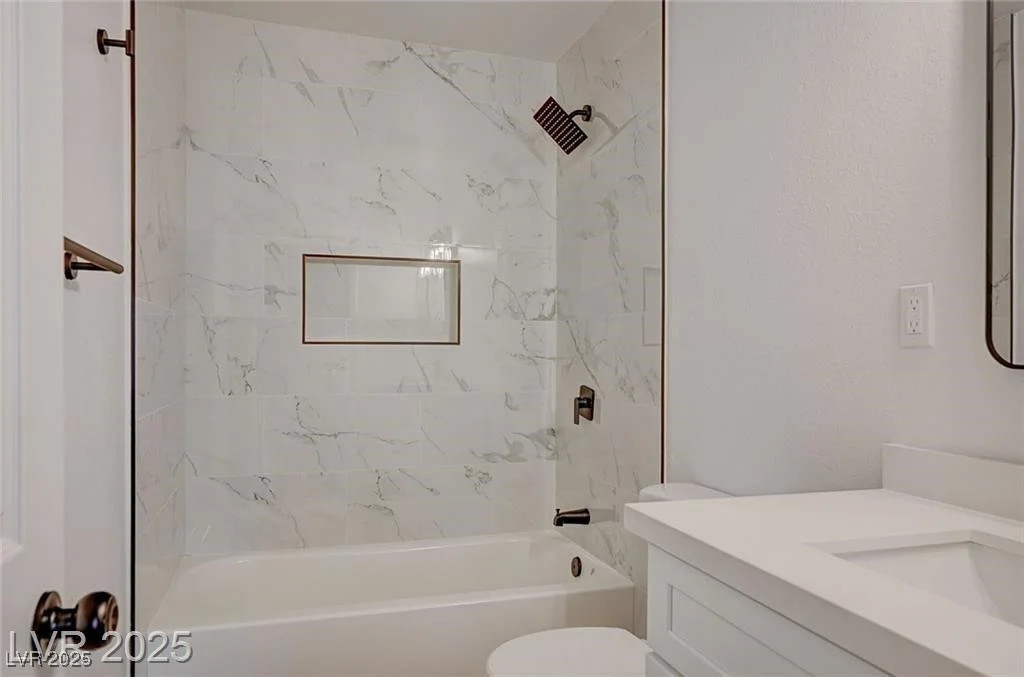 8412 Mulcahy, Las Vegas, NV 89145