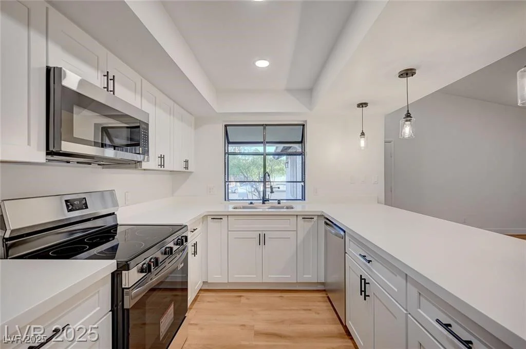 8412 Mulcahy, Las Vegas, NV 89145