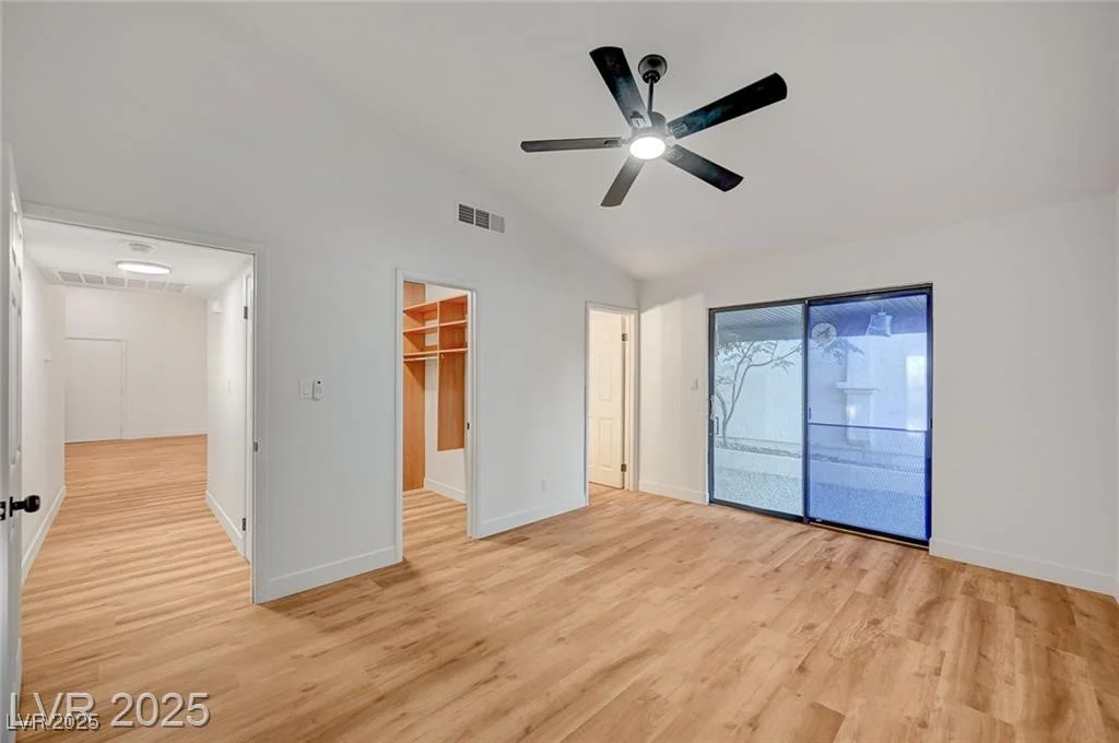 8412 Mulcahy, Las Vegas, NV 89145