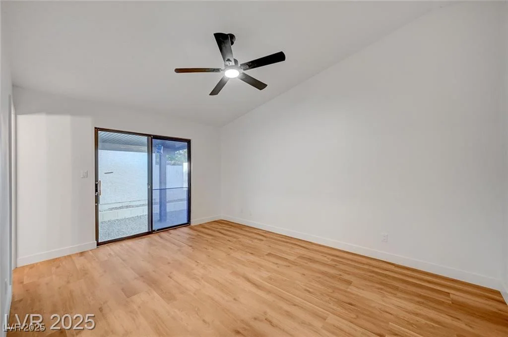 8412 Mulcahy, Las Vegas, NV 89145
