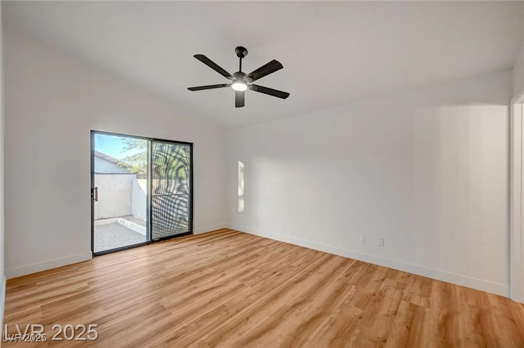 8412 Mulcahy, Las Vegas, NV 89145