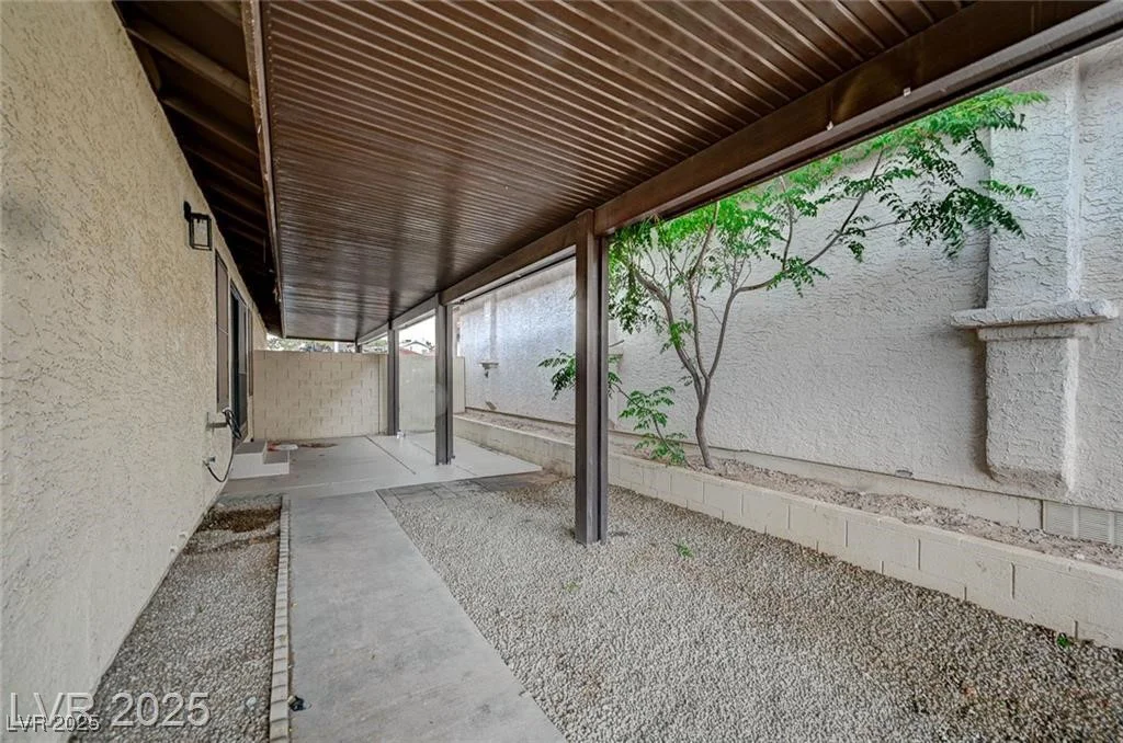 8412 Mulcahy, Las Vegas, NV 89145