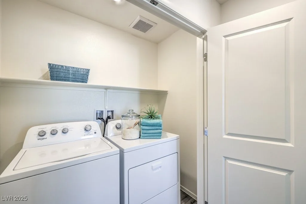 6192 Hibiscus Garden, North Las Vegas, NV 89081