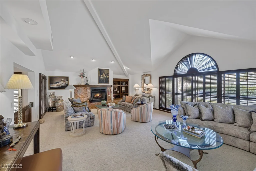 2925 Coast Line, Las Vegas, NV 89117
