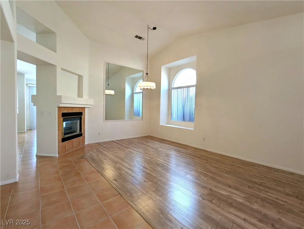 9728 Echo Hills, Las Vegas, NV 89134
