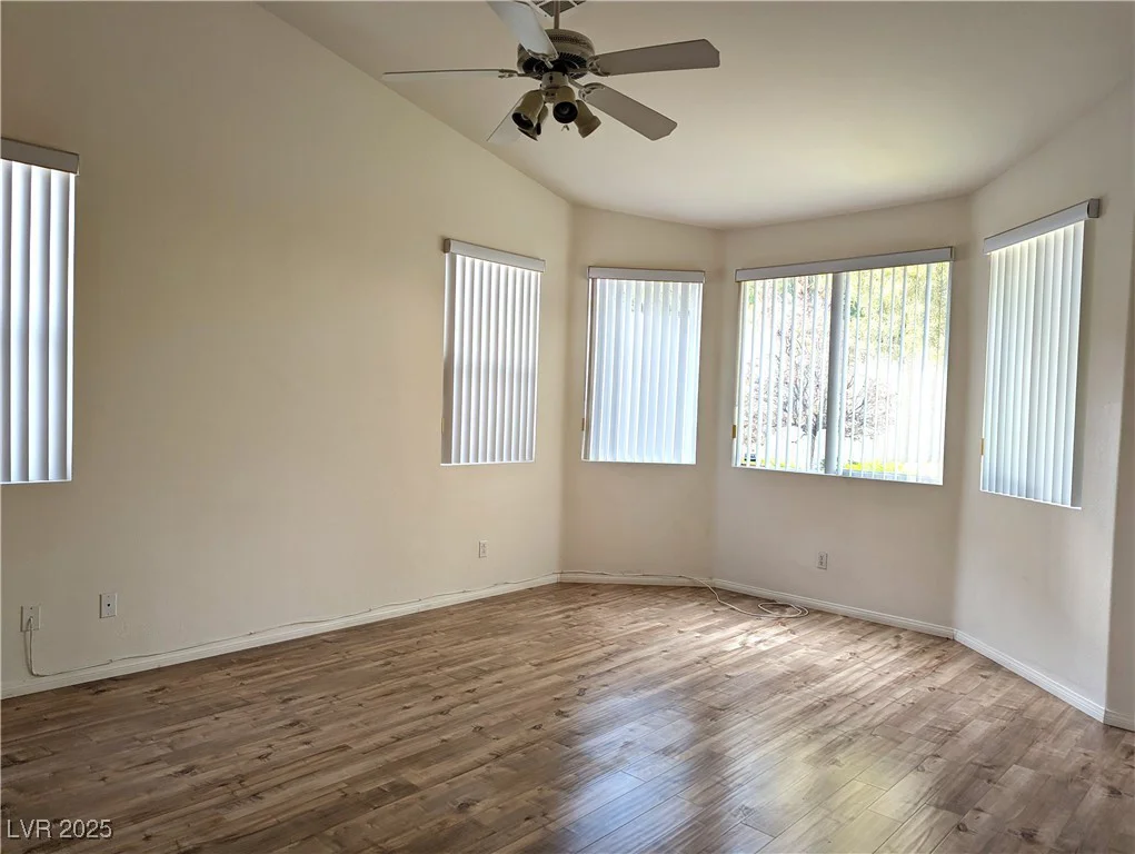 9728 Echo Hills, Las Vegas, NV 89134
