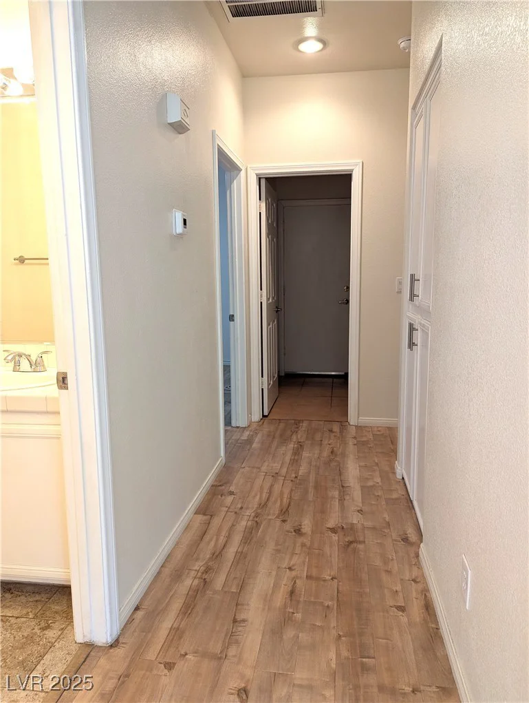9728 Echo Hills, Las Vegas, NV 89134