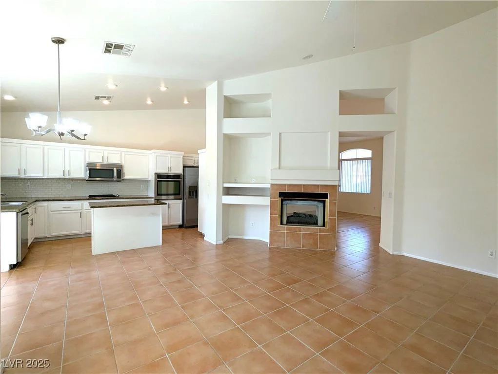 9728 Echo Hills, Las Vegas, NV 89134