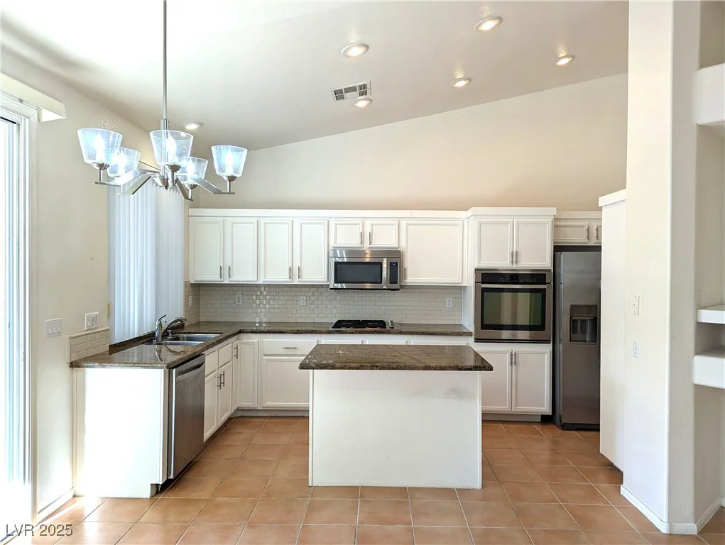 9728 Echo Hills, Las Vegas, NV 89134