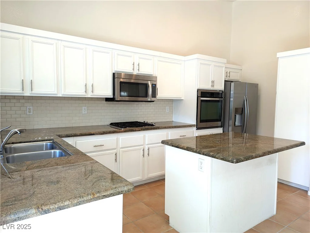 9728 Echo Hills, Las Vegas, NV 89134