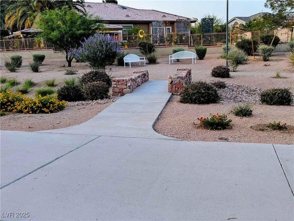 9728 Echo Hills, Las Vegas, NV 89134