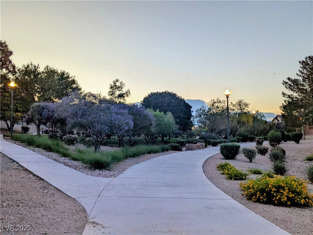 9728 Echo Hills, Las Vegas, NV 89134