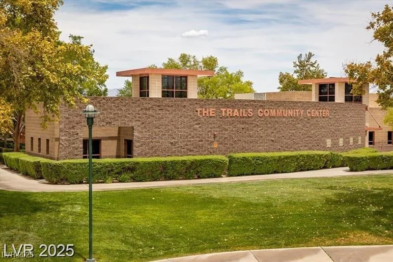 9728 Echo Hills, Las Vegas, NV 89134