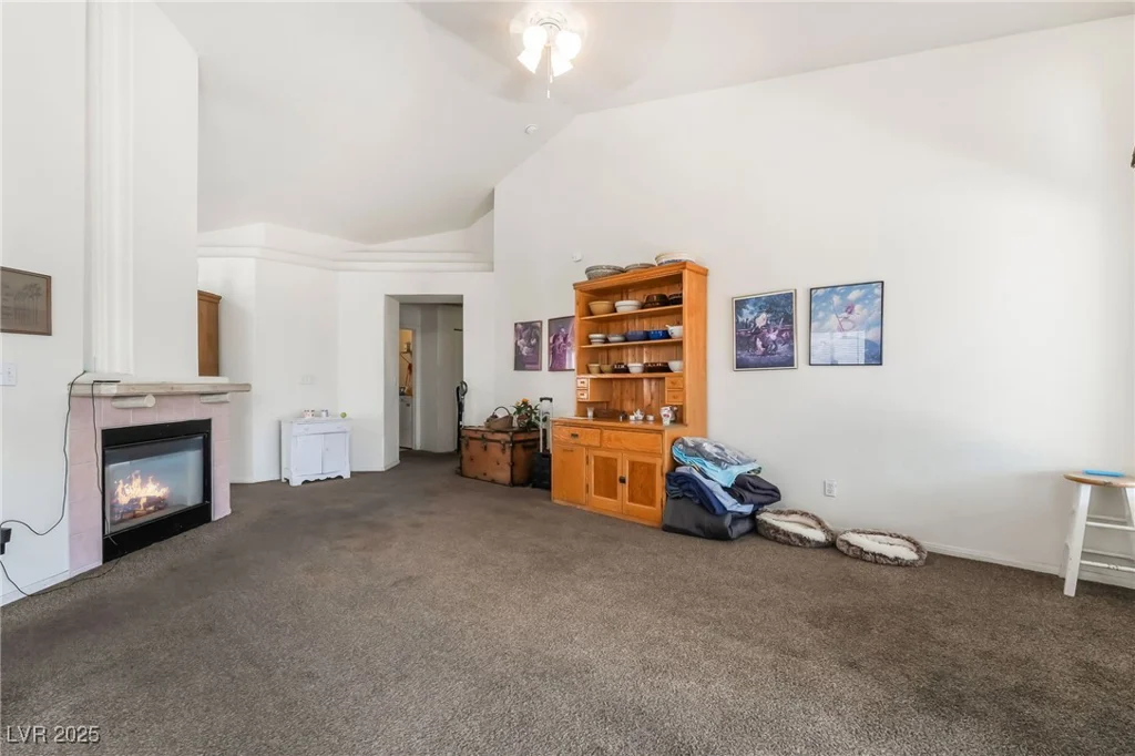 521 Landra, Henderson, NV 89015