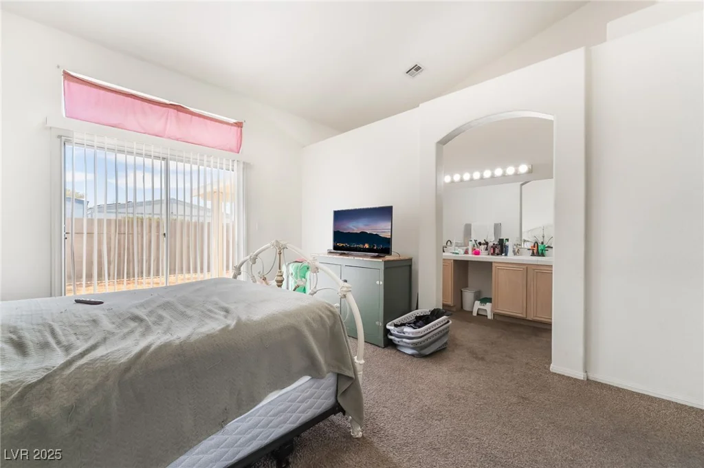 521 Landra, Henderson, NV 89015