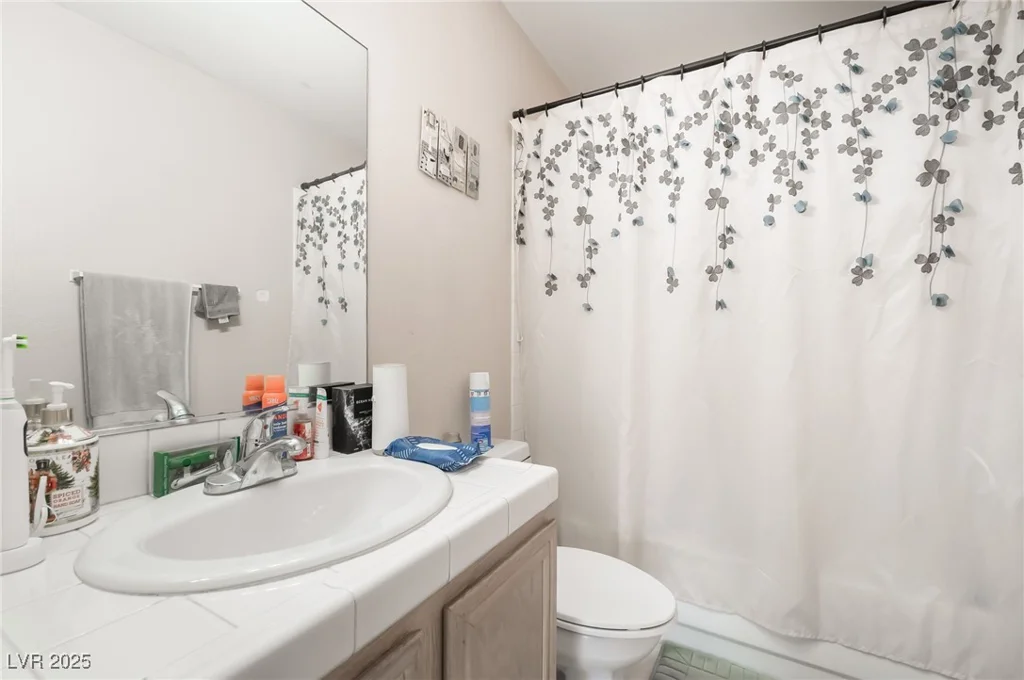 521 Landra, Henderson, NV 89015
