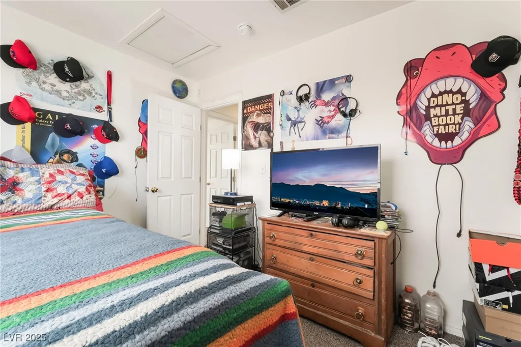 521 Landra, Henderson, NV 89015