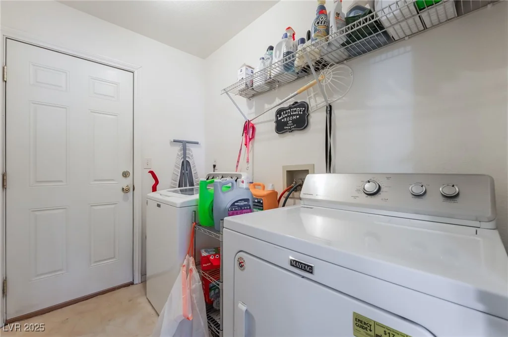 521 Landra, Henderson, NV 89015