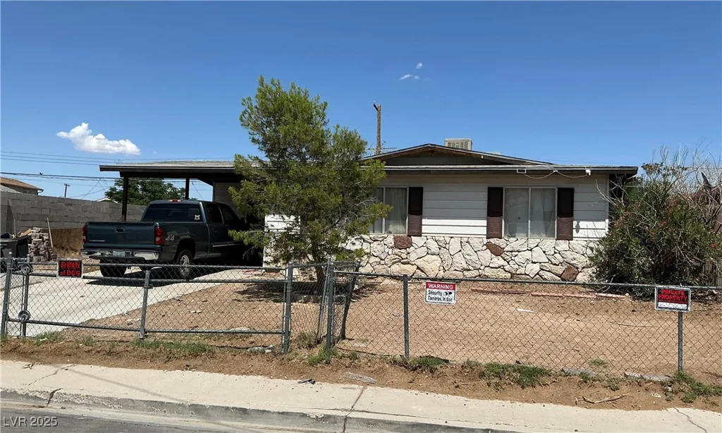 2244 Pariva, Las Vegas, NV 89115