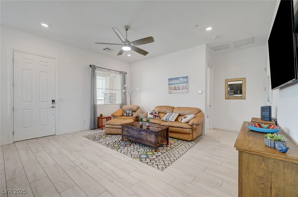 794 Sunny Sagebrush, Henderson, NV 89011