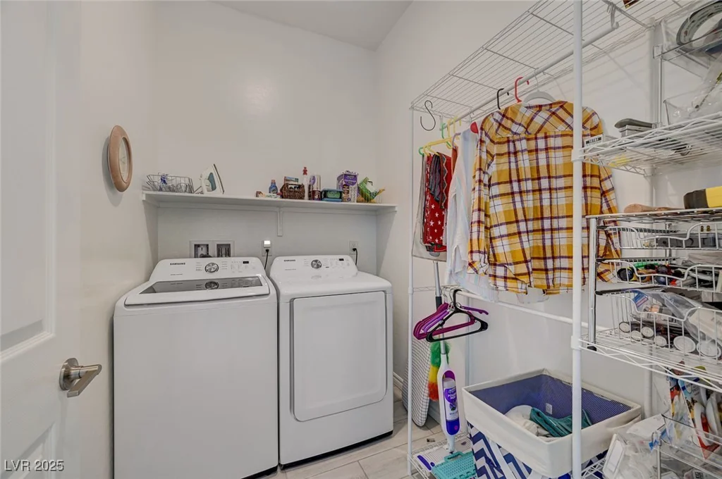 794 Sunny Sagebrush, Henderson, NV 89011