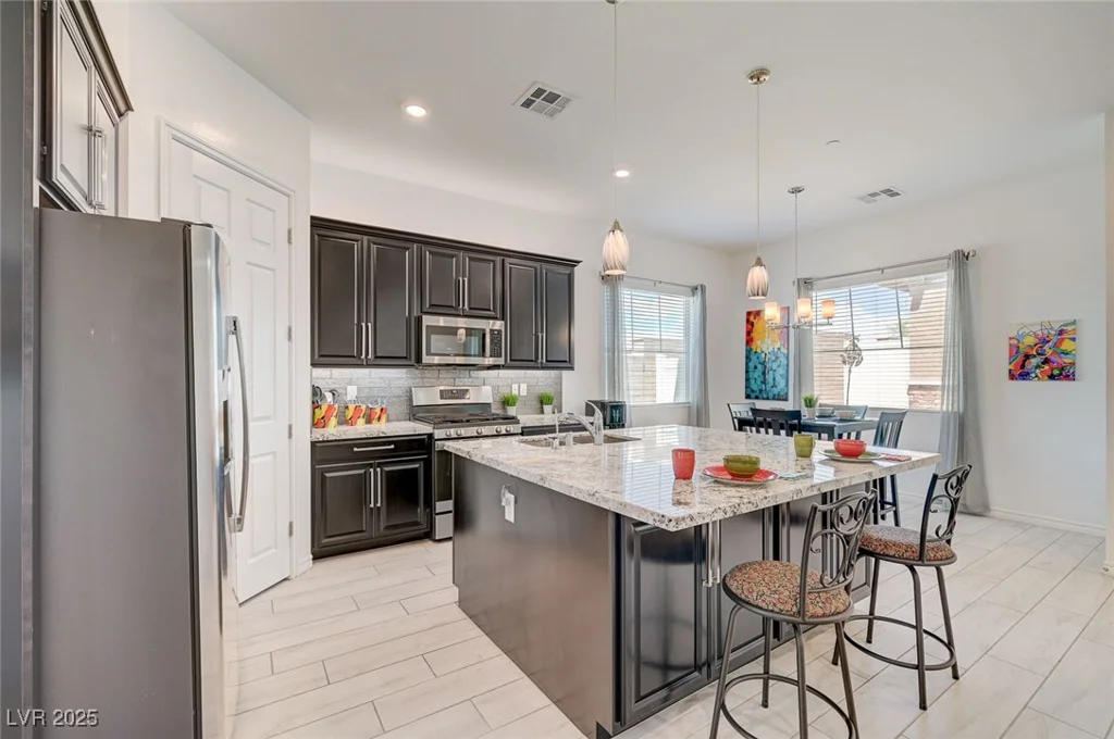 794 Sunny Sagebrush, Henderson, NV 89011