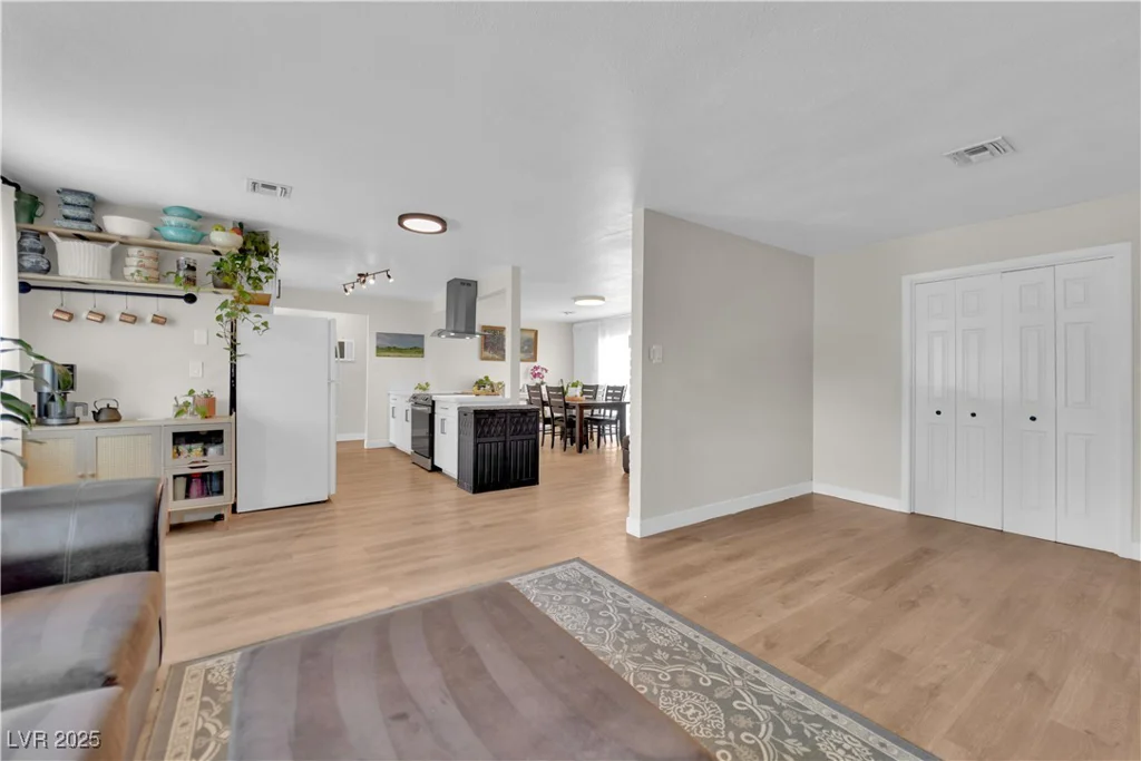 3509 Navajo, Las Vegas, NV 89108