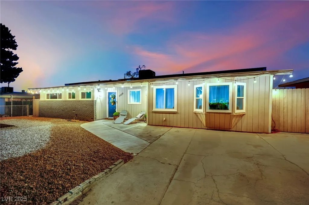 3509 Navajo, Las Vegas, NV 89108