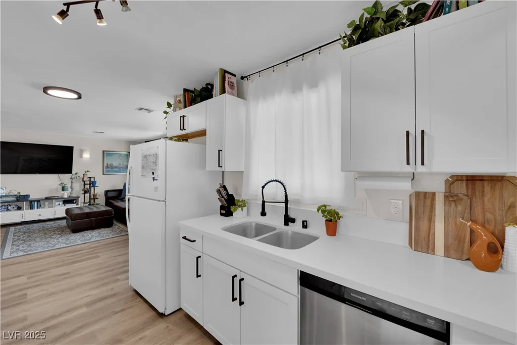 3509 Navajo, Las Vegas, NV 89108