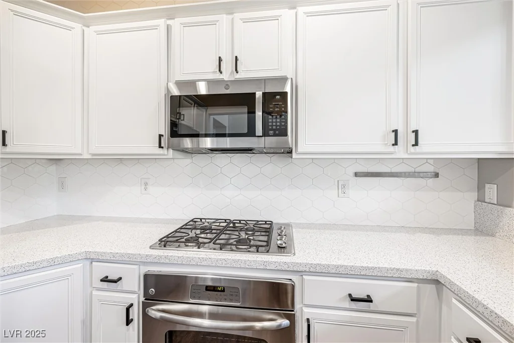 11375 Ogden Mills, Las Vegas, NV 89135