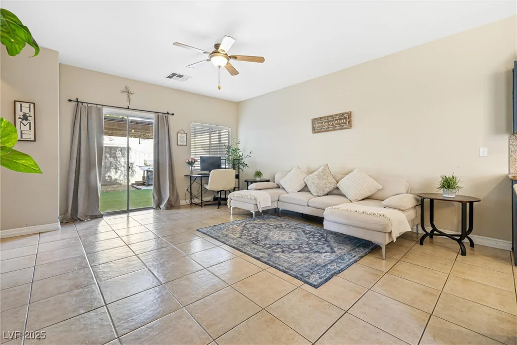 5967 Aimless, Henderson, NV 89011