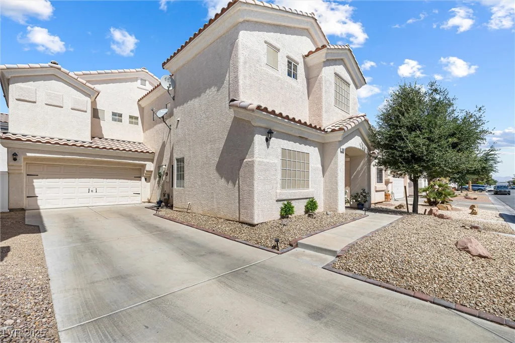 5967 Aimless, Henderson, NV 89011