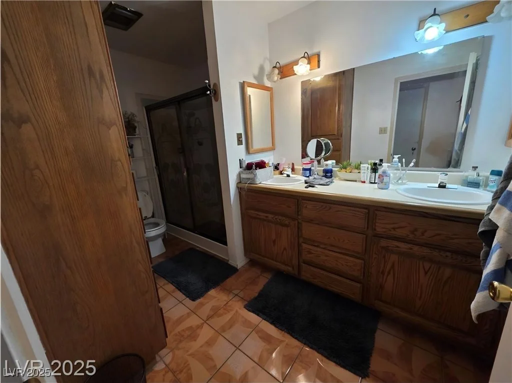 7108 Moon, Las Vegas, NV 89145
