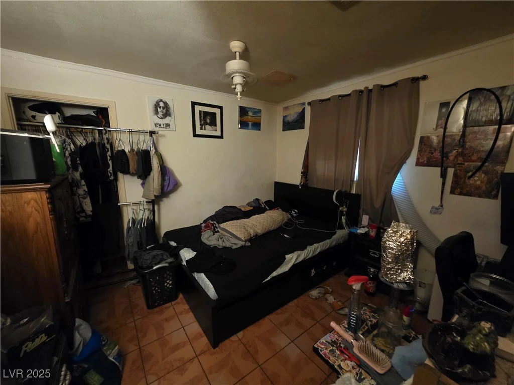 7108 Moon, Las Vegas, NV 89145