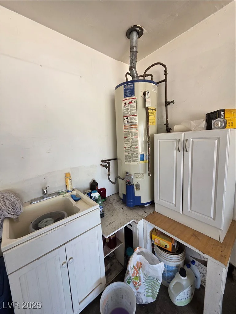 7108 Moon, Las Vegas, NV 89145