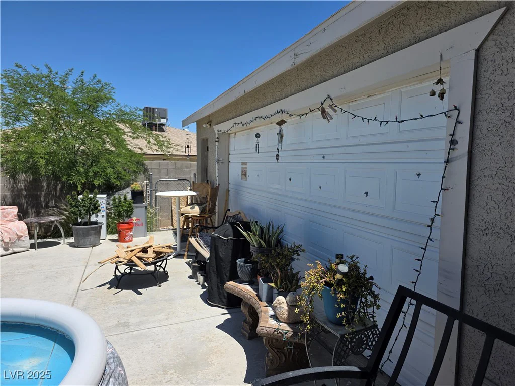 7108 Moon, Las Vegas, NV 89145