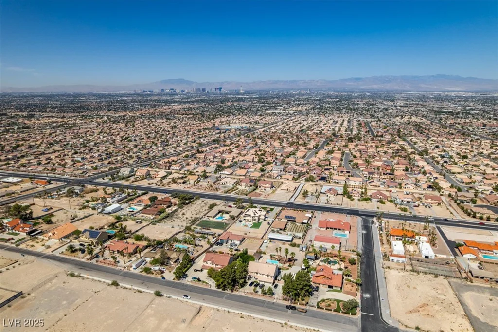 1345 Morning Sun, Las Vegas, NV 89110