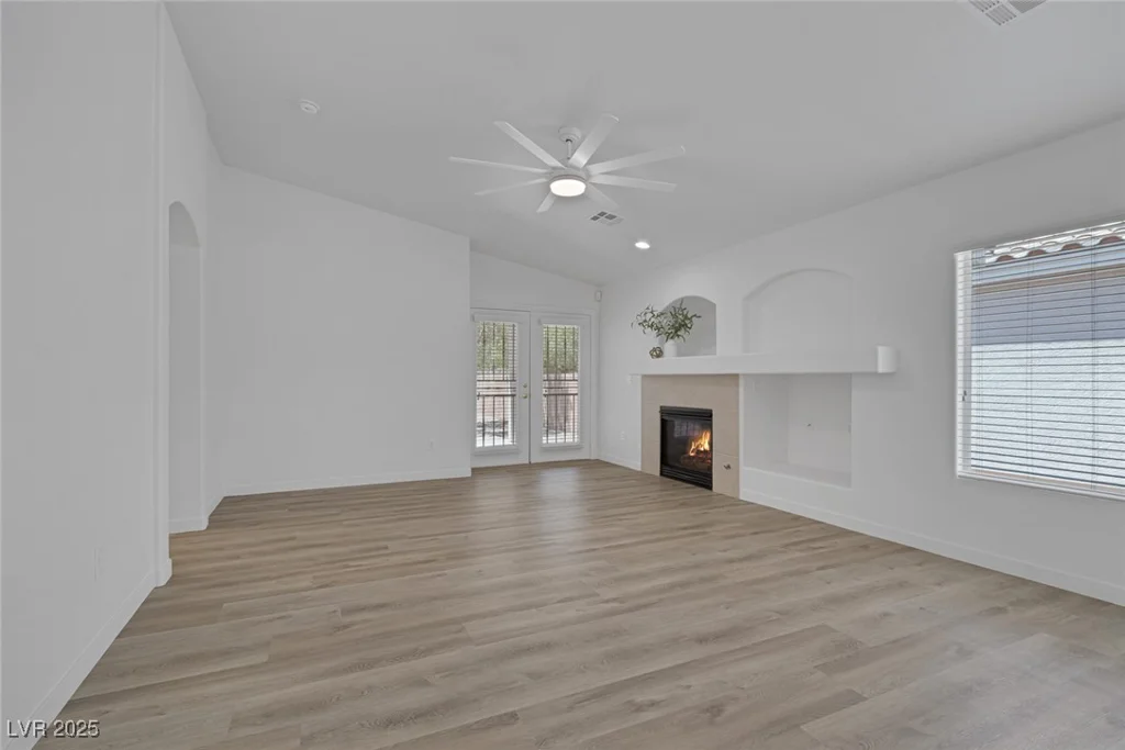 4369 Meadowlark Wing, North Las Vegas, NV 89084