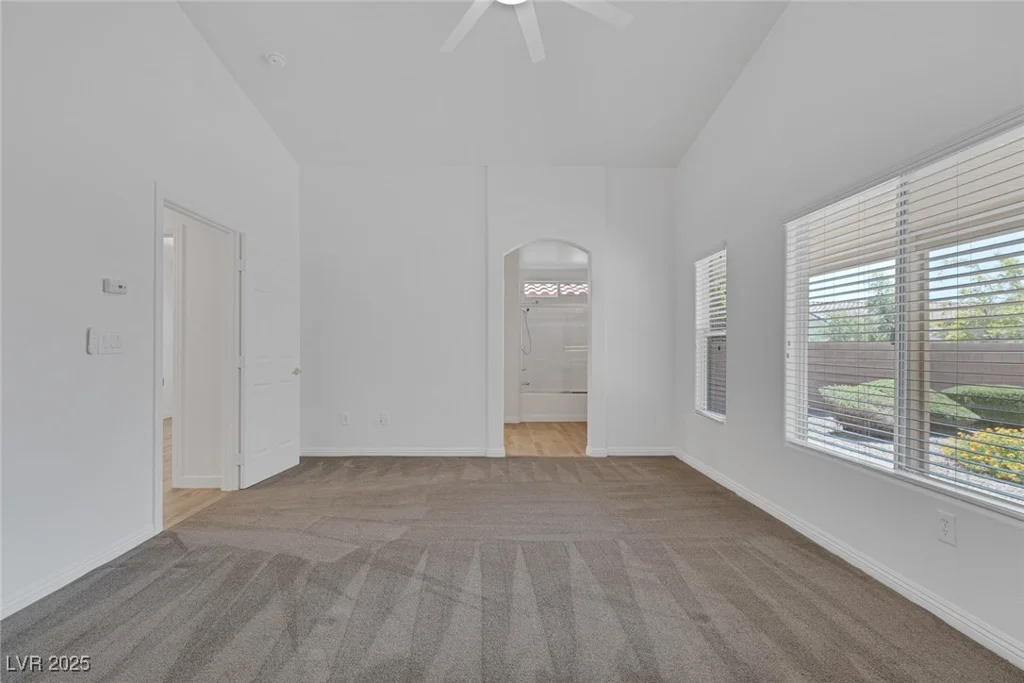 4369 Meadowlark Wing, North Las Vegas, NV 89084