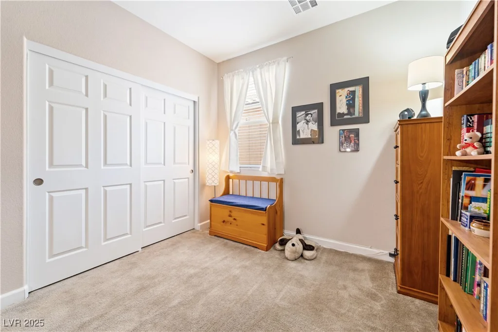 9288 Valley Betica, Las Vegas, NV 89148