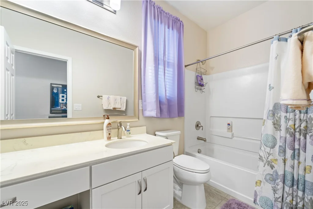 9288 Valley Betica, Las Vegas, NV 89148