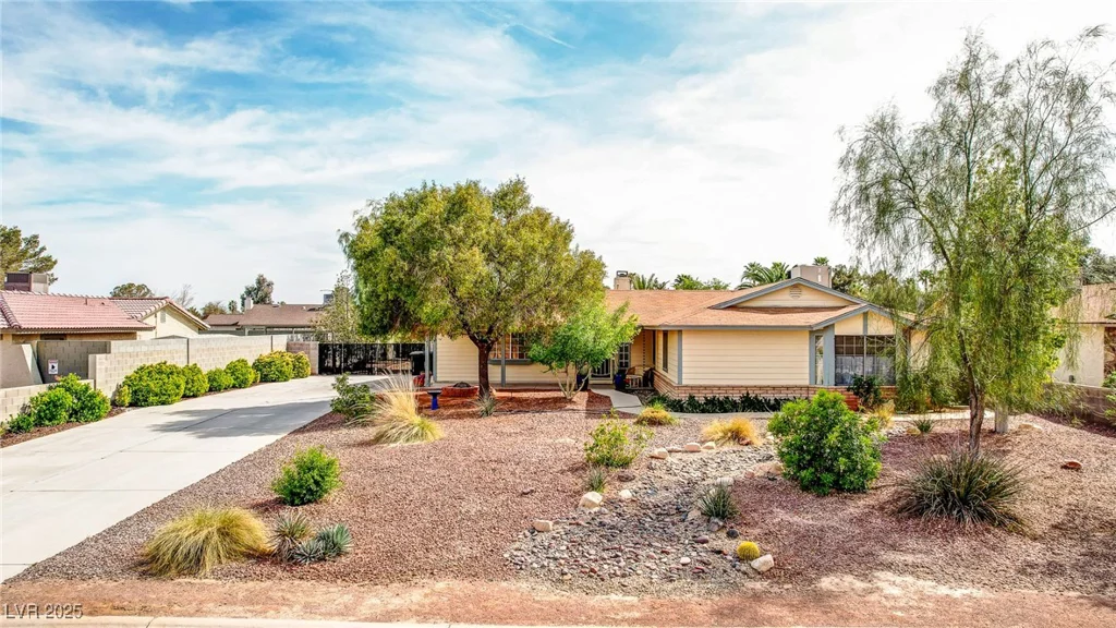 4343 Sharpshooter, North Las Vegas, NV 89031