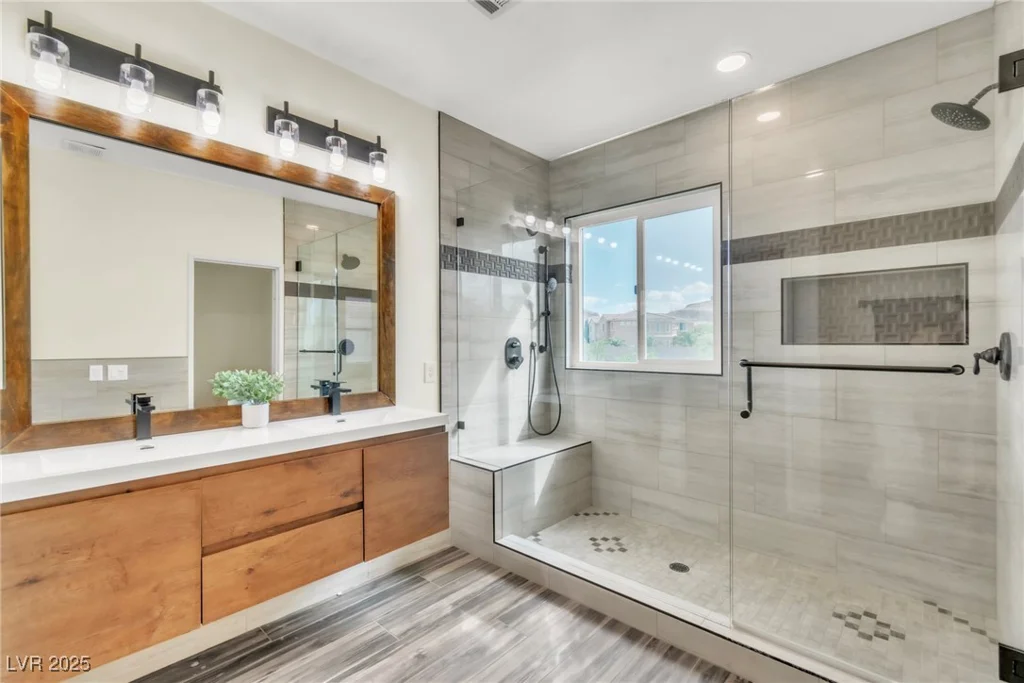 10987 Santorini, Las Vegas, NV 89141