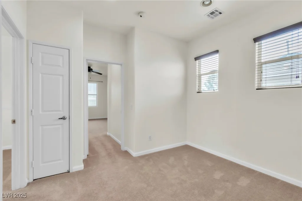 10987 Santorini, Las Vegas, NV 89141