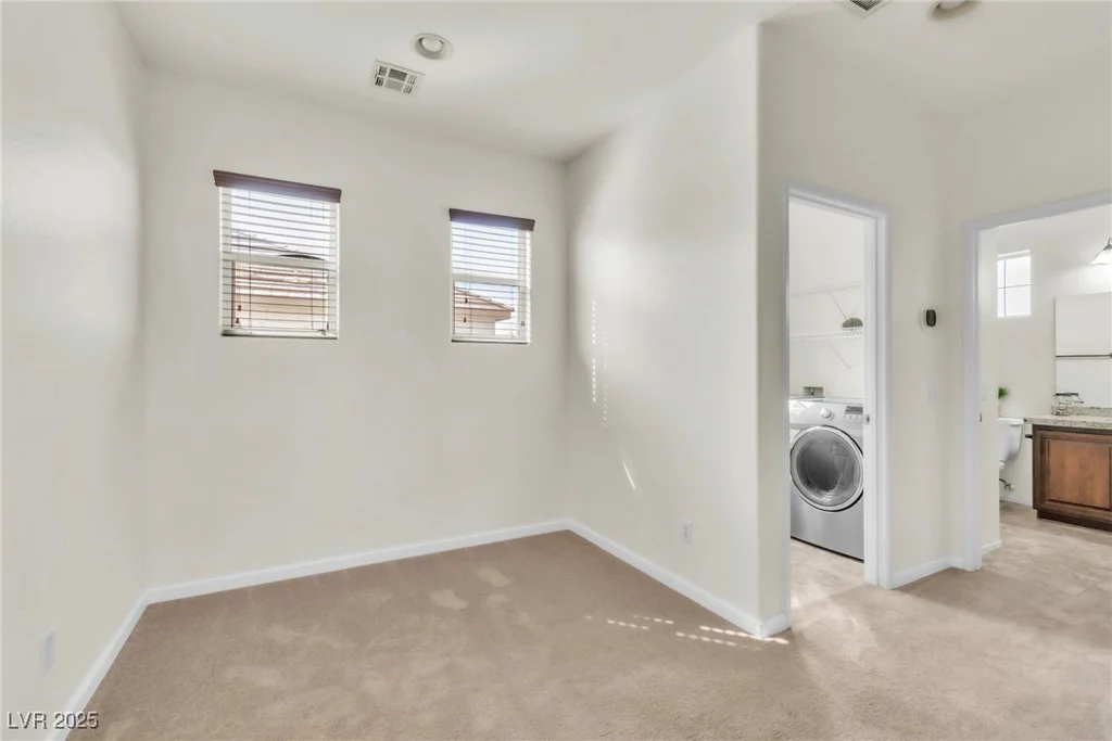 10987 Santorini, Las Vegas, NV 89141