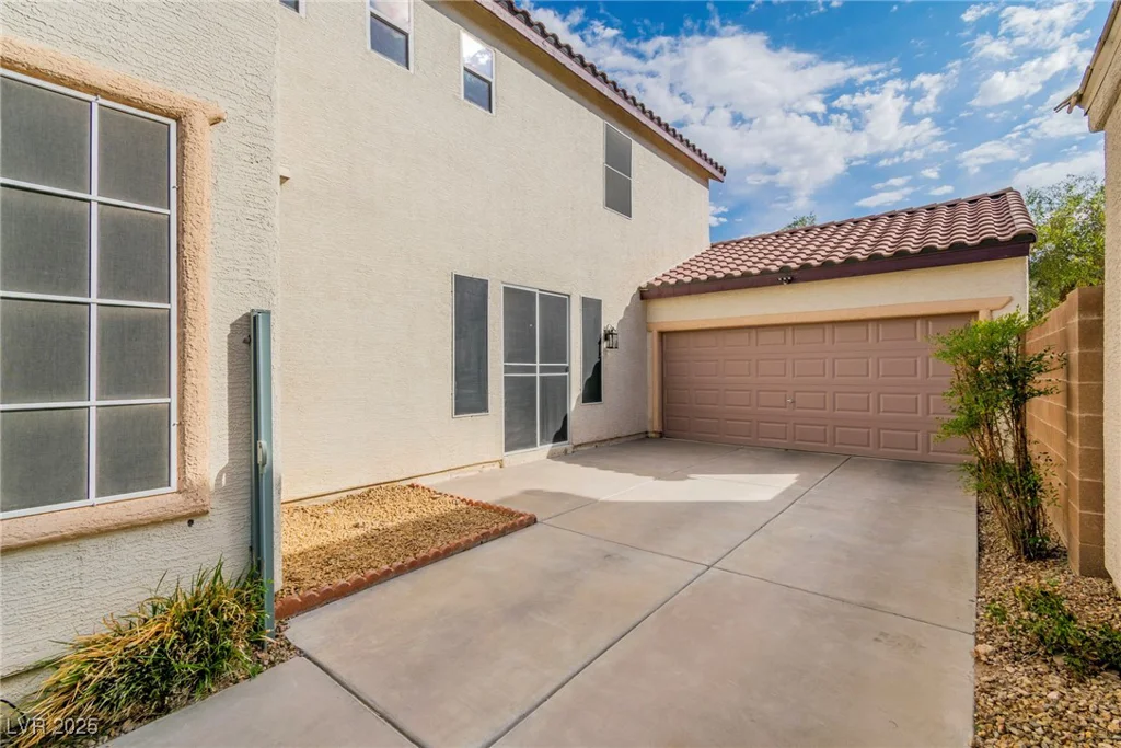 10987 Santorini, Las Vegas, NV 89141