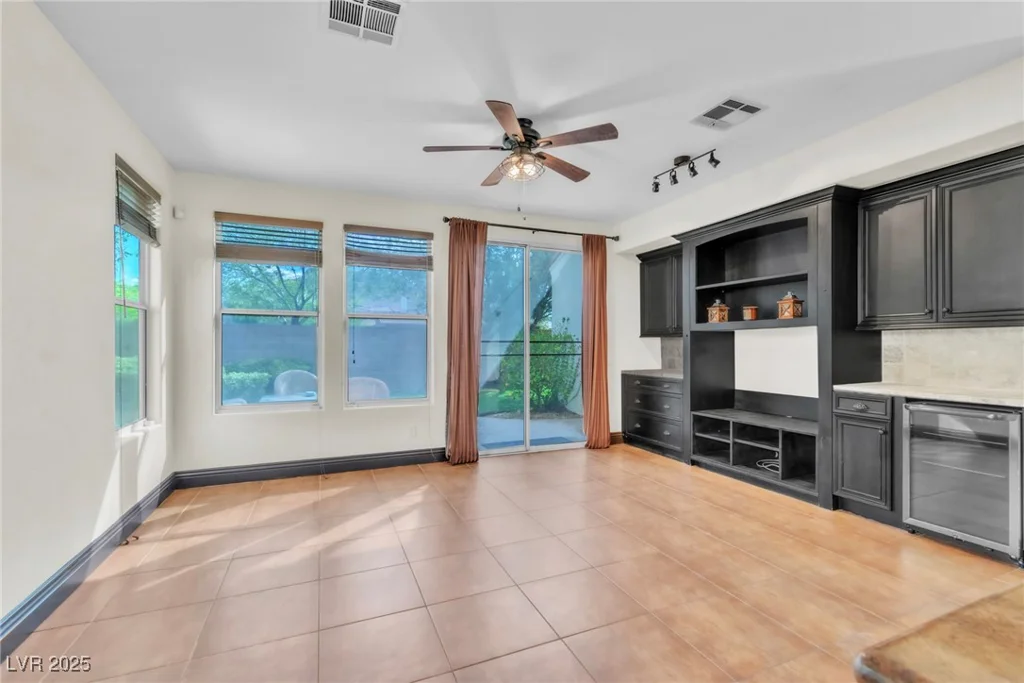 10987 Santorini, Las Vegas, NV 89141