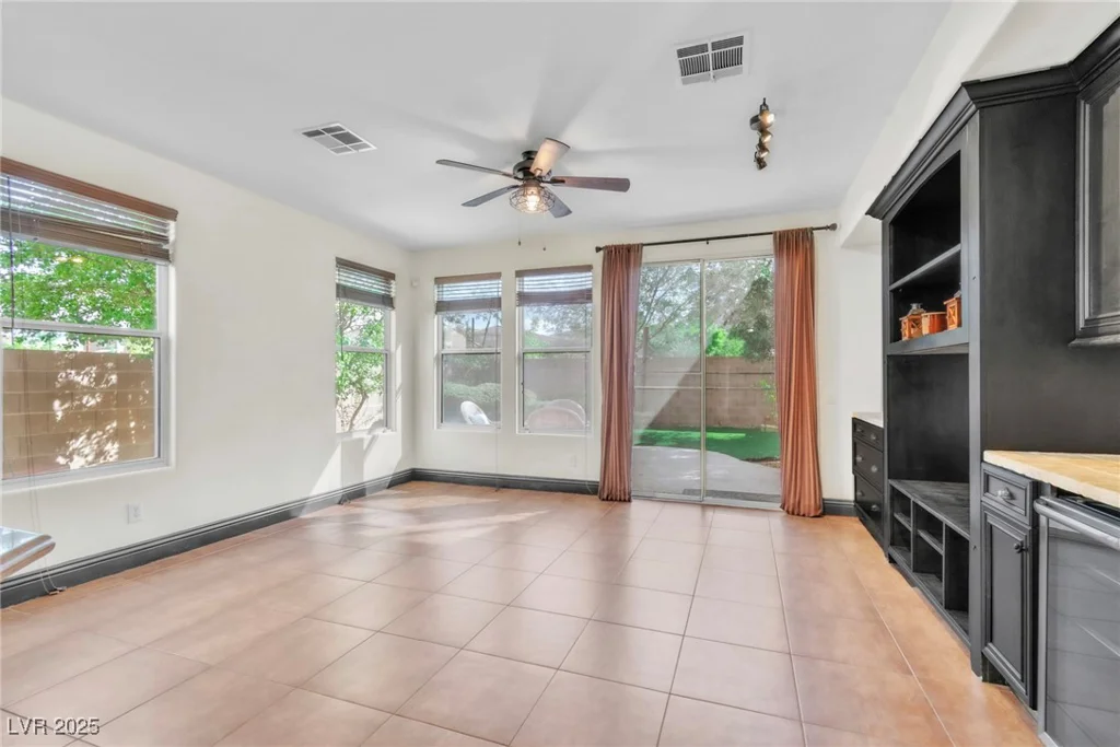 10987 Santorini, Las Vegas, NV 89141