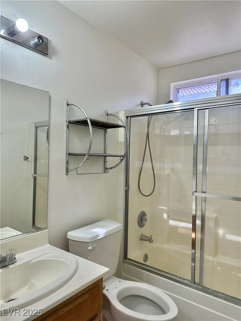 8900 Big Bear Pines, Las Vegas, NV 89143